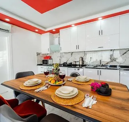 Villa Alya 1-2-3 *